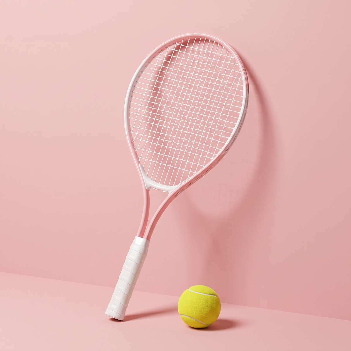 Glow-in-the-dark tennis racket in Pink